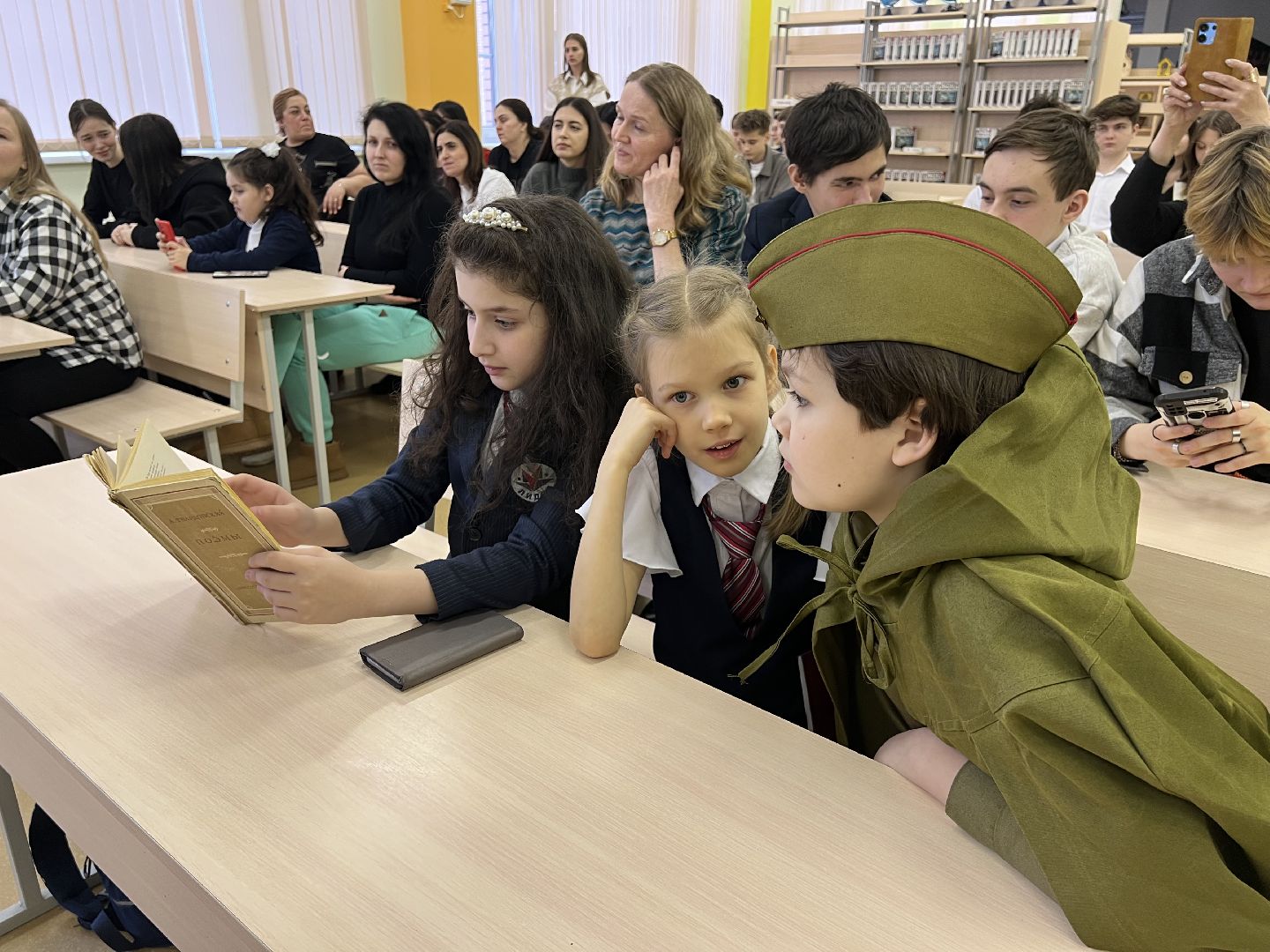 химки, образование, литература, культура, вертикалка,