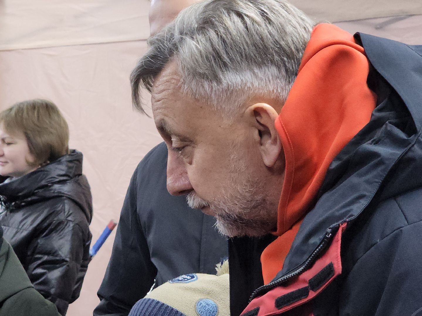 Дубна, дети бойцов сво, Подарки, выходи во двор, Хоккей, Спортсмены, вертикалки,