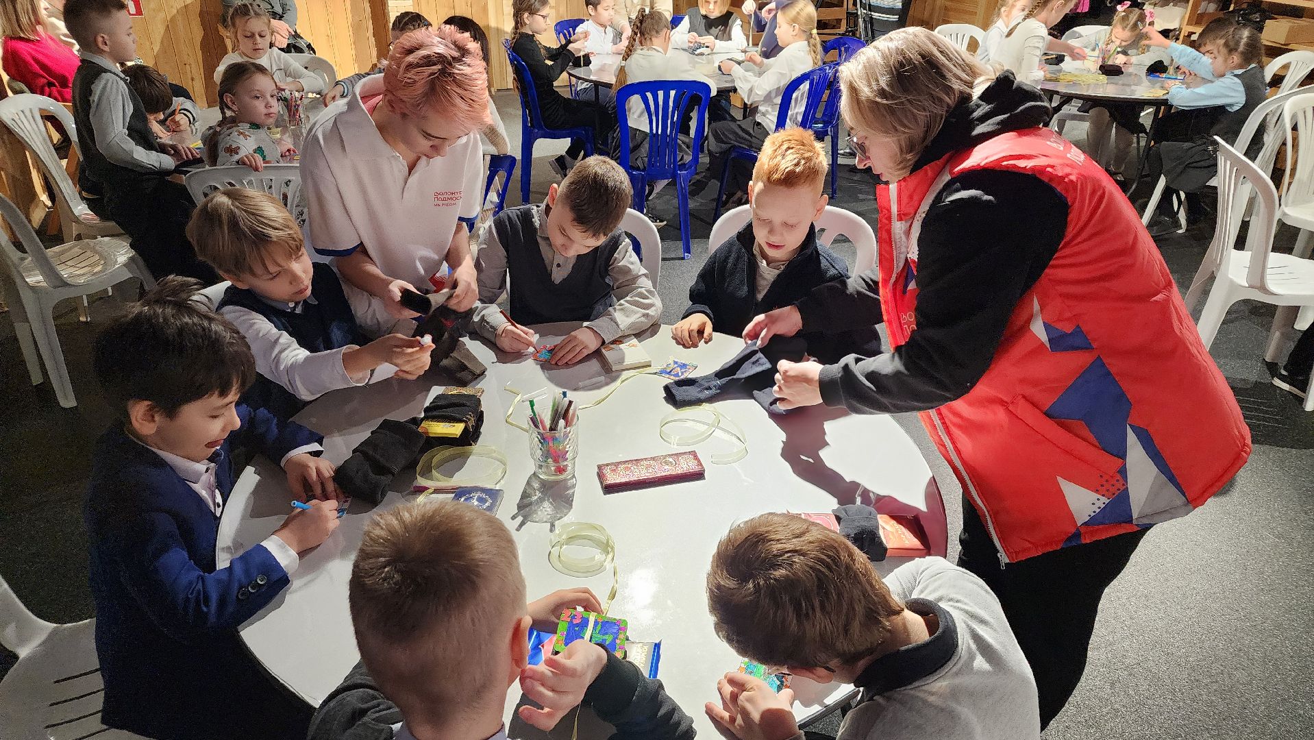 тепло из дома, акция, цми, волонтеры подмосковья, подарки военнослужащим сво,