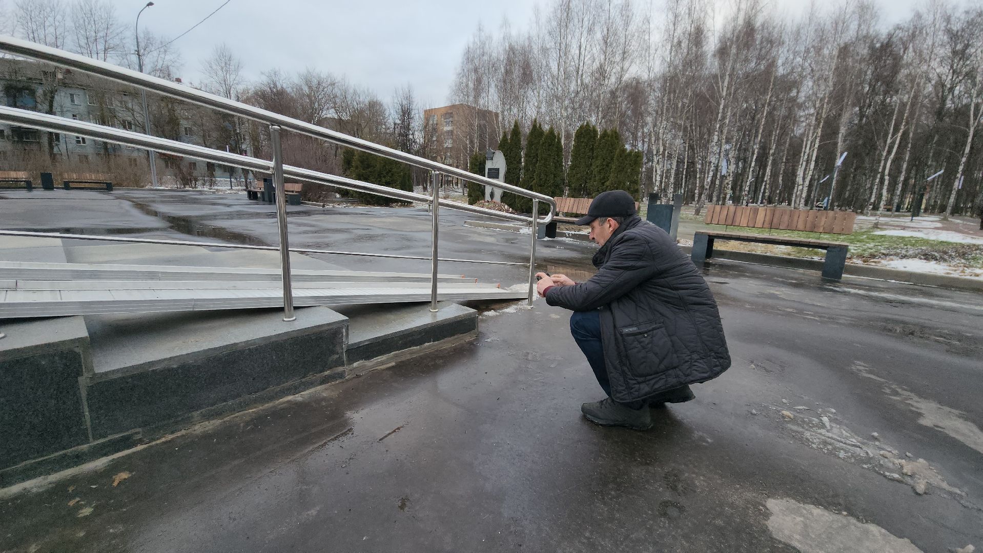 Мемориал Звонница, дефекты, Лобня, вертикалки,