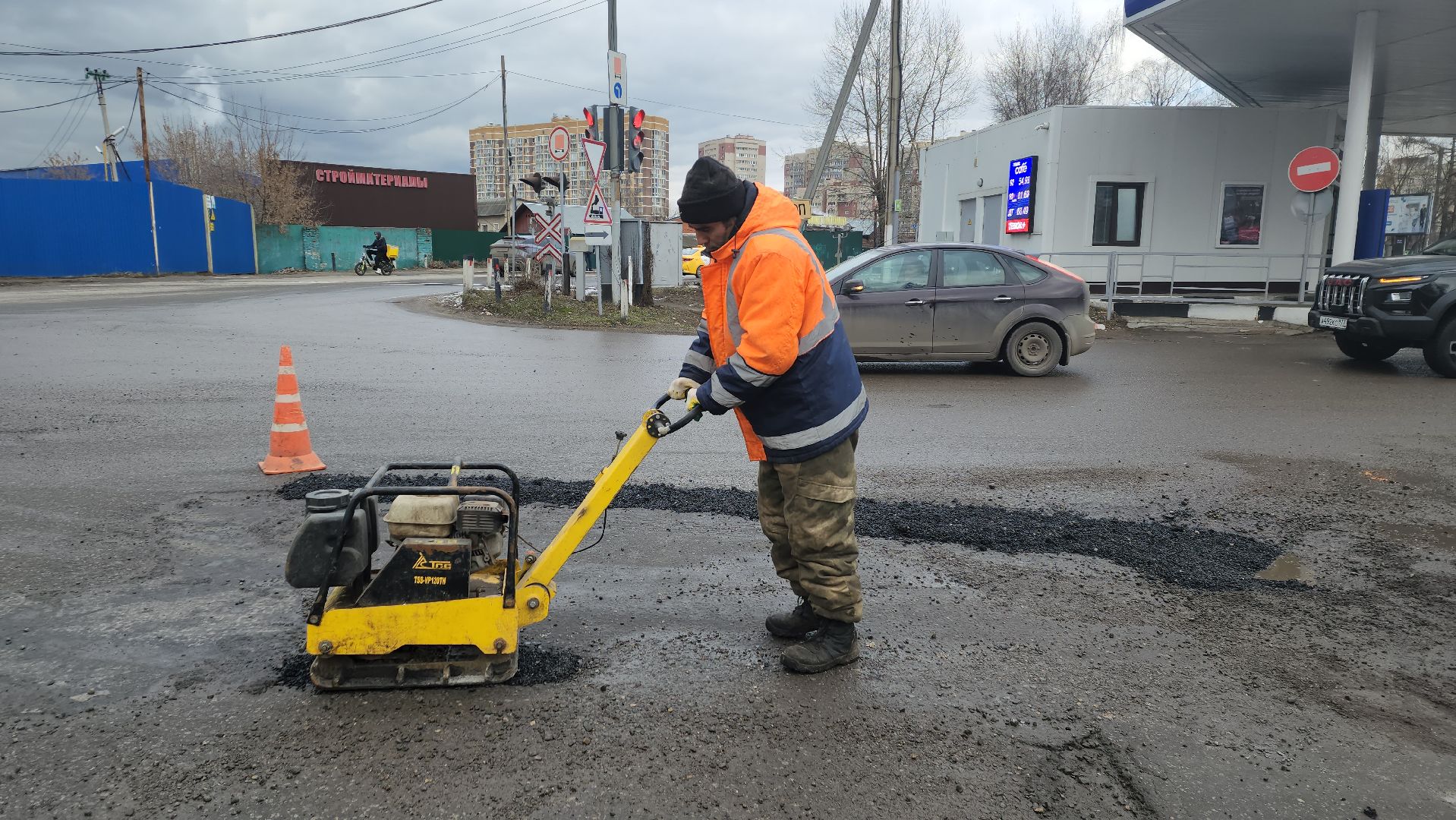 вертикалки, ивантеевка, ямочный ремонт, дорожное покрытие, асфальтирование, коммунальные службы,
