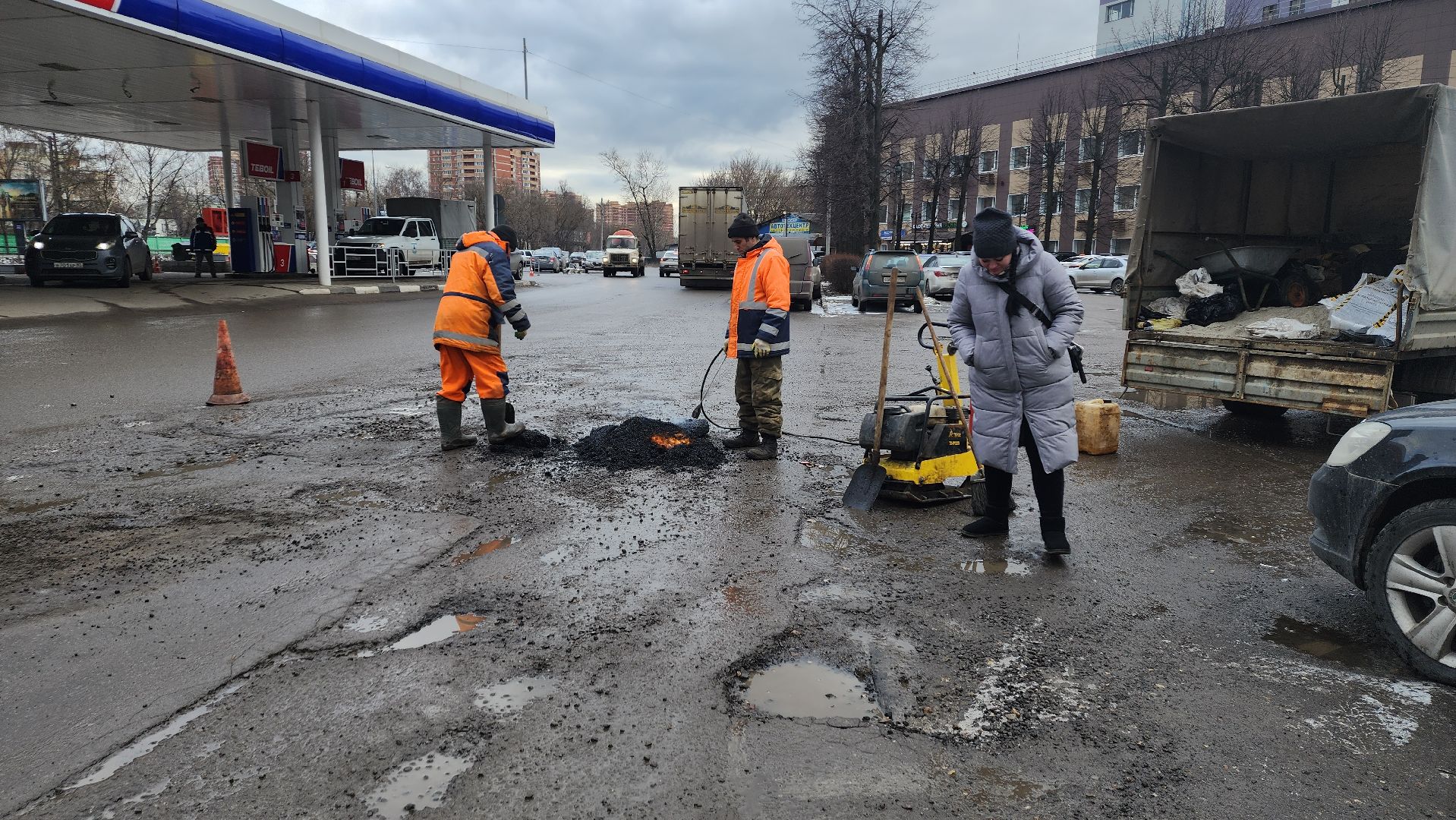 вертикалки, ивантеевка, ямочный ремонт, дорожное покрытие, асфальтирование, коммунальные службы,