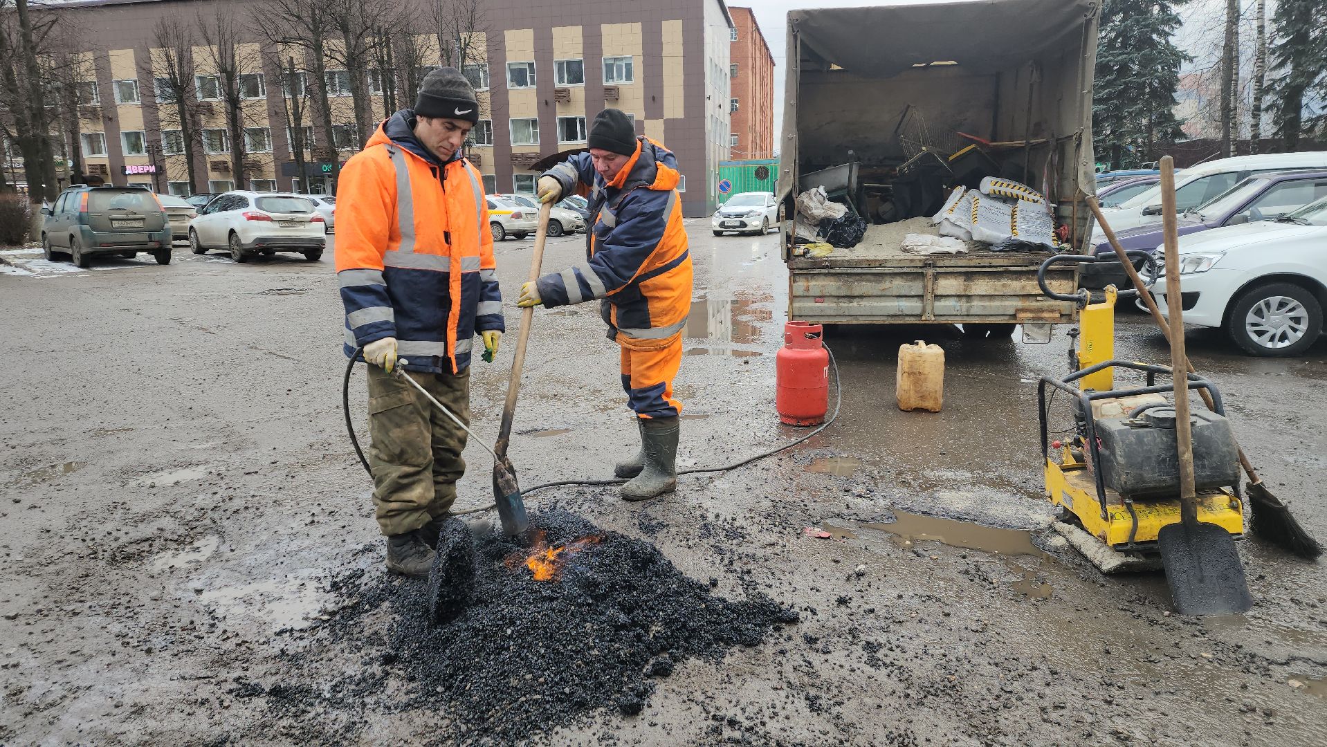 вертикалки, ивантеевка, ямочный ремонт, дорожное покрытие, асфальтирование, коммунальные службы,