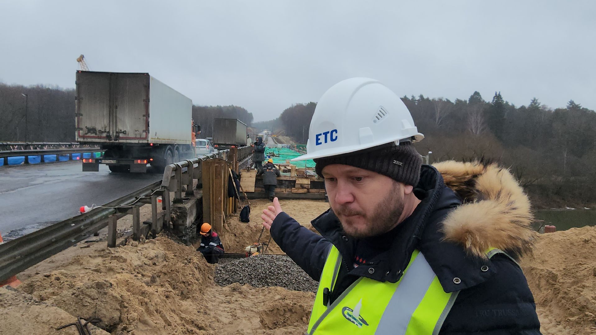 серпухов, федеральная трасса А108, мост через реку Нара, строительство моста, дороги, вертикалка,