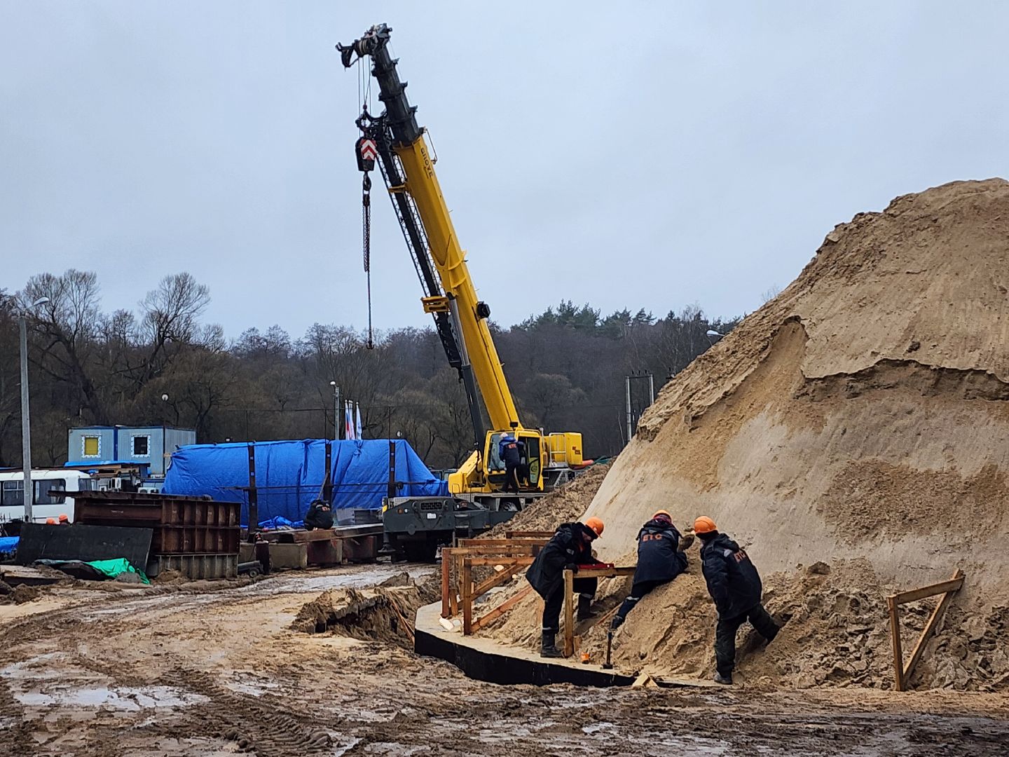 серпухов, федеральная трасса А108, мост через реку Нара, строительство моста, дороги, вертикалка,