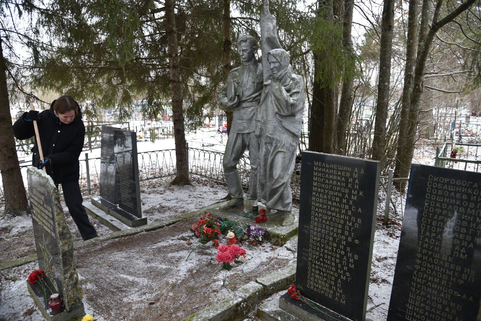 лотошино, волонтеры, волонтеры подмосковья, братская могила, великая отечественная война, вертикалка,