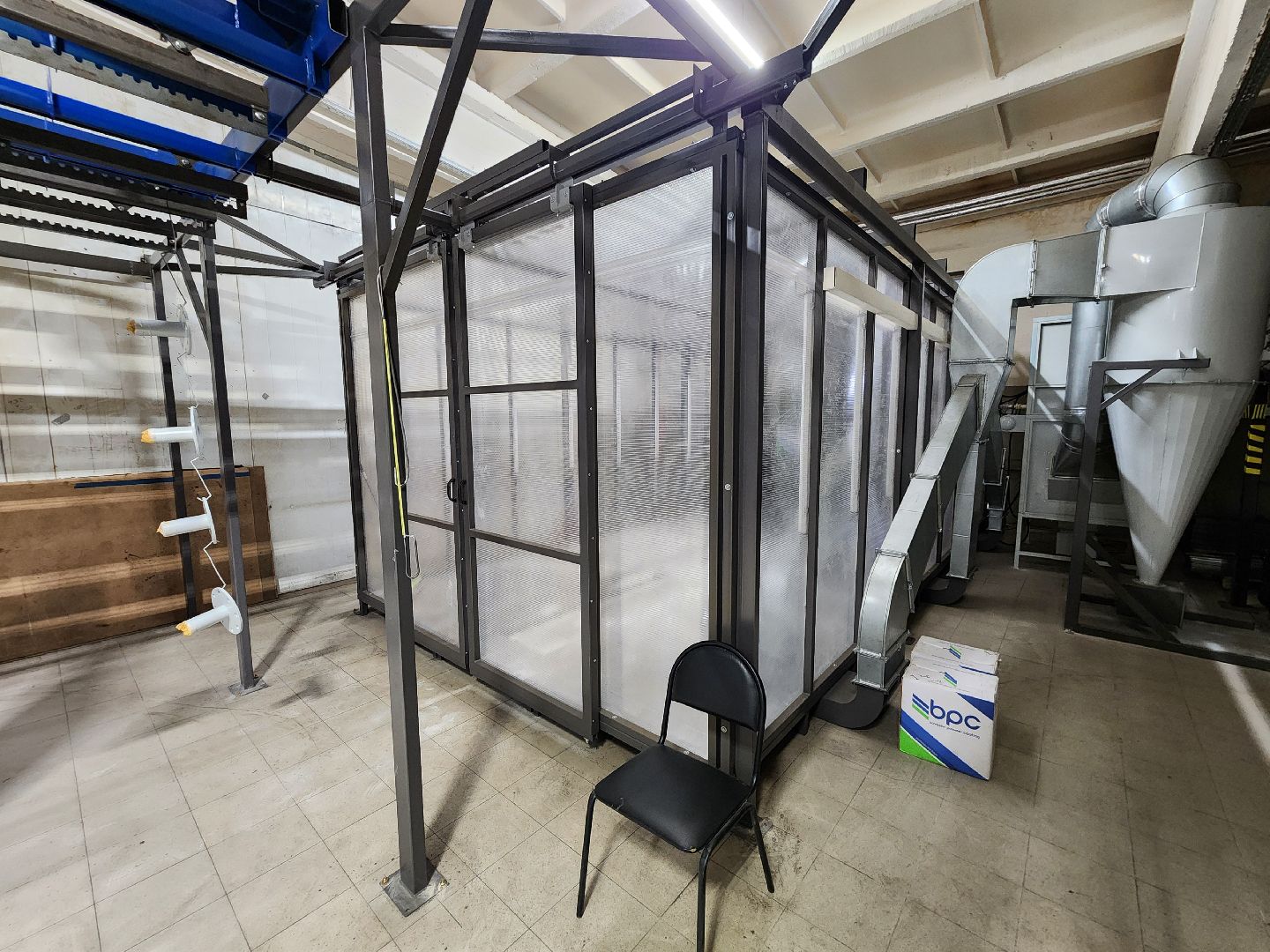 Чехов, лаборатория оборудования инновация, расширение производства, новое оборудование, модернизация, рост прибыли, покрасочная камера, вилочный погрузчик,