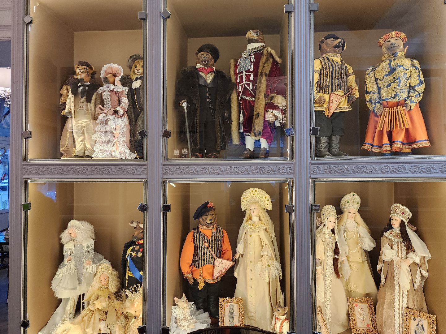 Серпухов, подмосковье, музей кукол и дом мороженого,