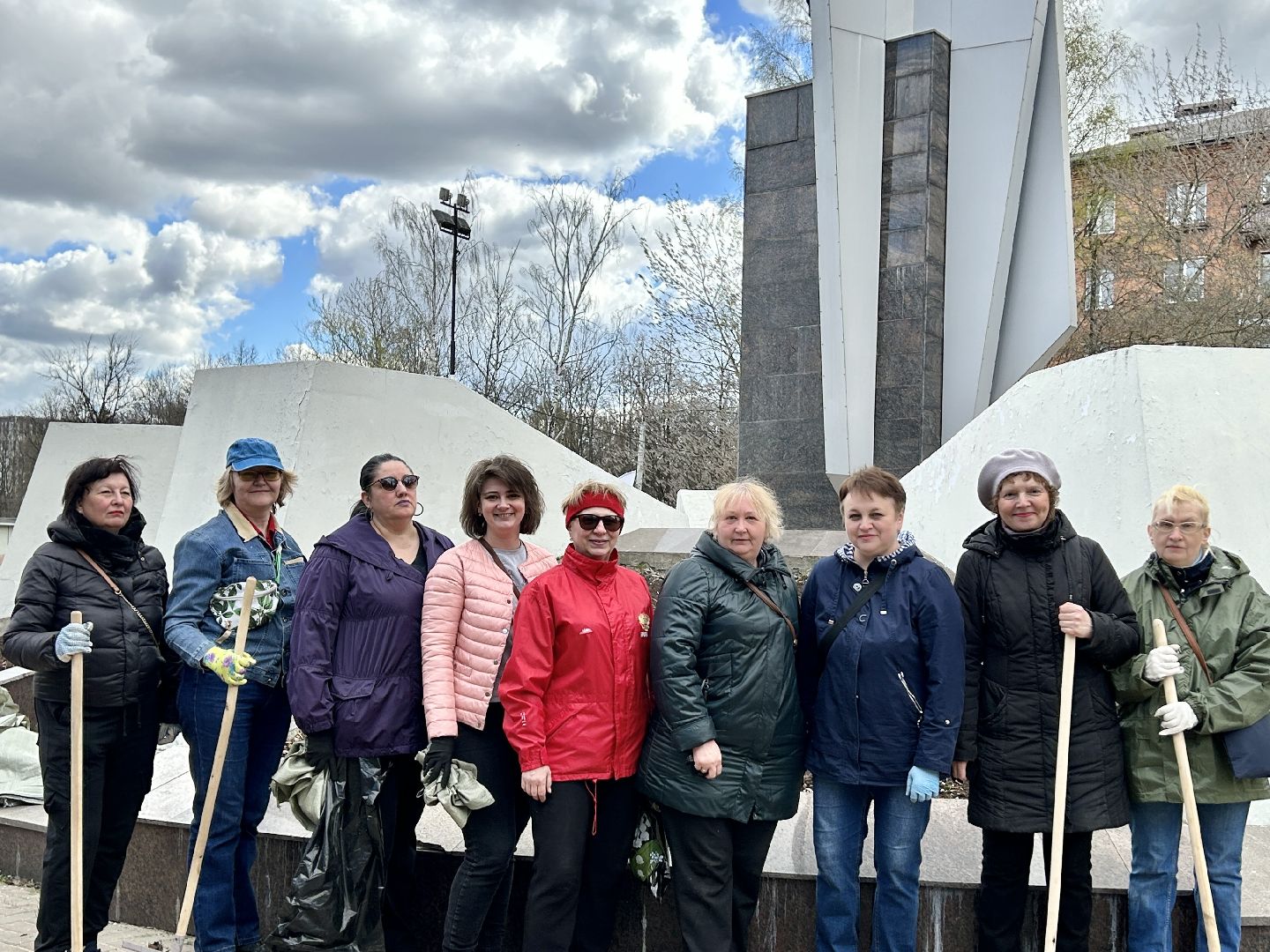 Субботник, благоустройство, Фрязино, библиотеки