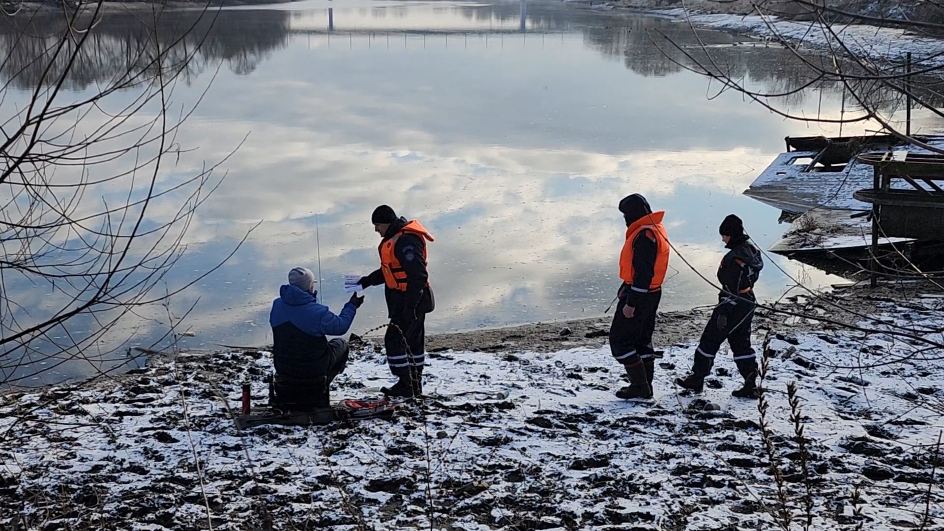 вертикалки, Бронницы, Мособлпожспас, Операция тонкий лед, Спасатели на водоемах Бронниц,