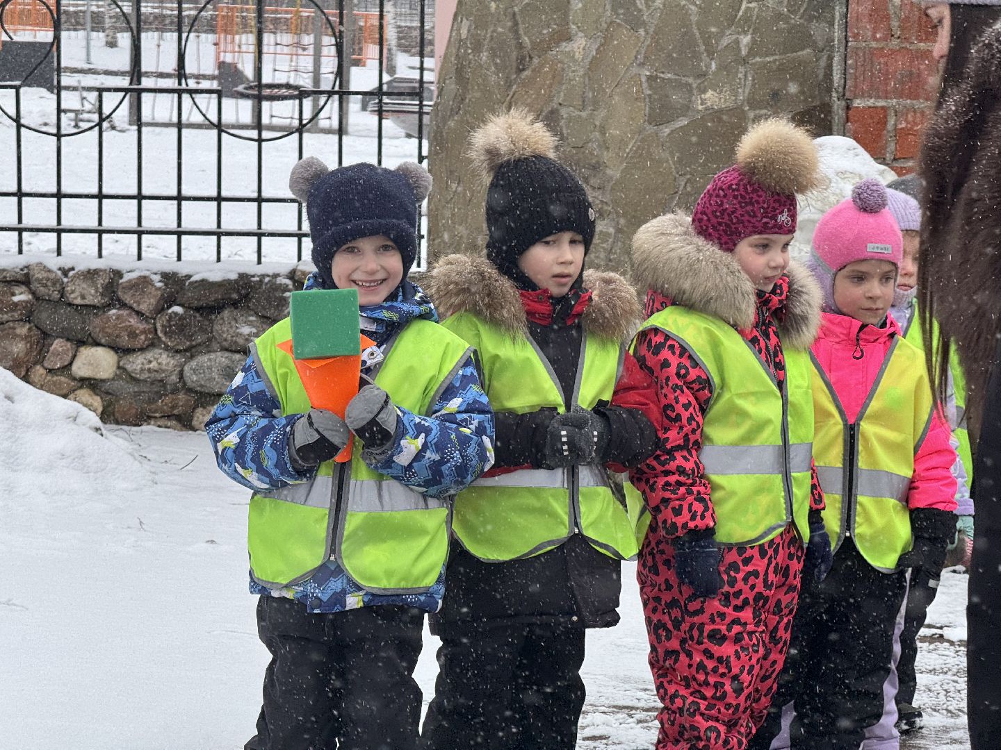 шаховская, садик, игры в парке, дети, вертикалки,