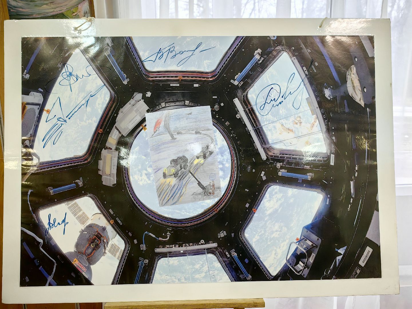 выставка, мкс, роскосмос, картины, рисунки,