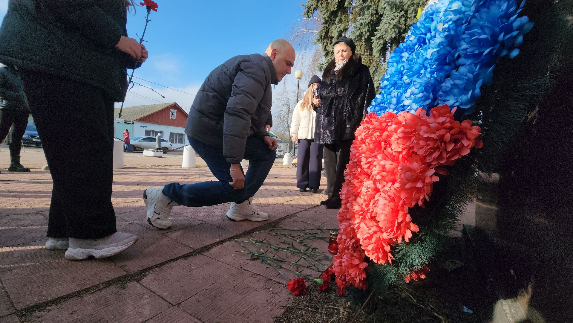 вертикалки, Луховицы, Белоомут, Акция живая цепочка,