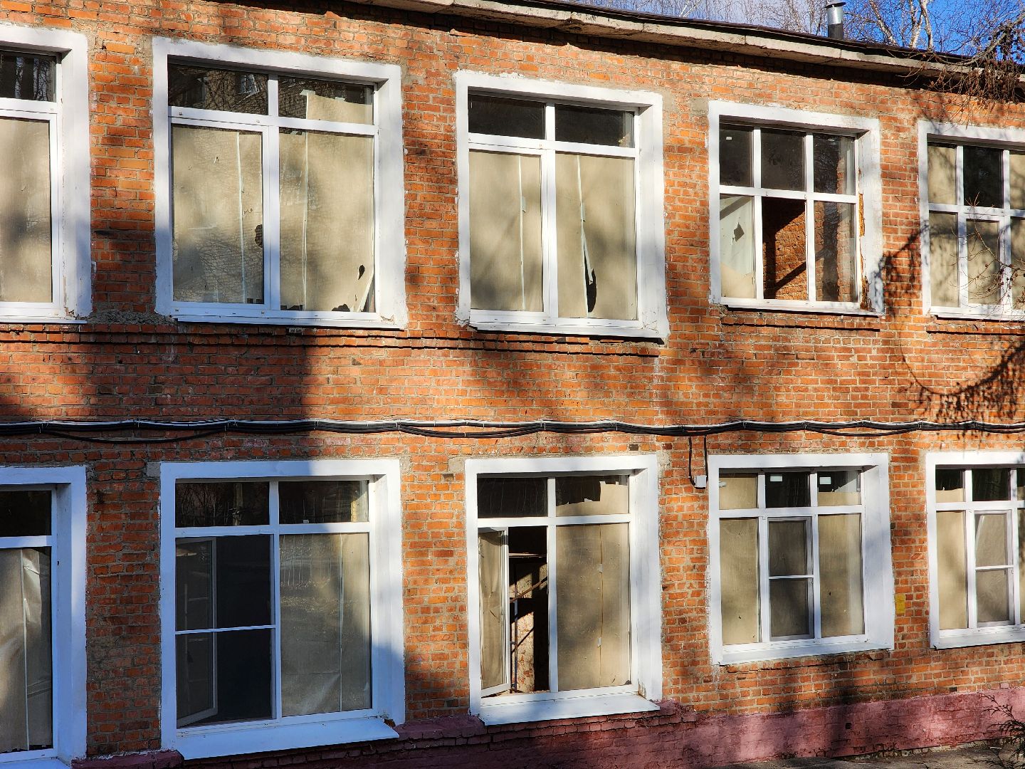 Чехов, улица Ильича, бывший детский сад 4, дошкольное отделение гимназии 4, капитальный ремонт, капремонт, реконструкция, демонтажные работы, полы стены потолки, обновление, госпрограмма московской области, вертикалки,