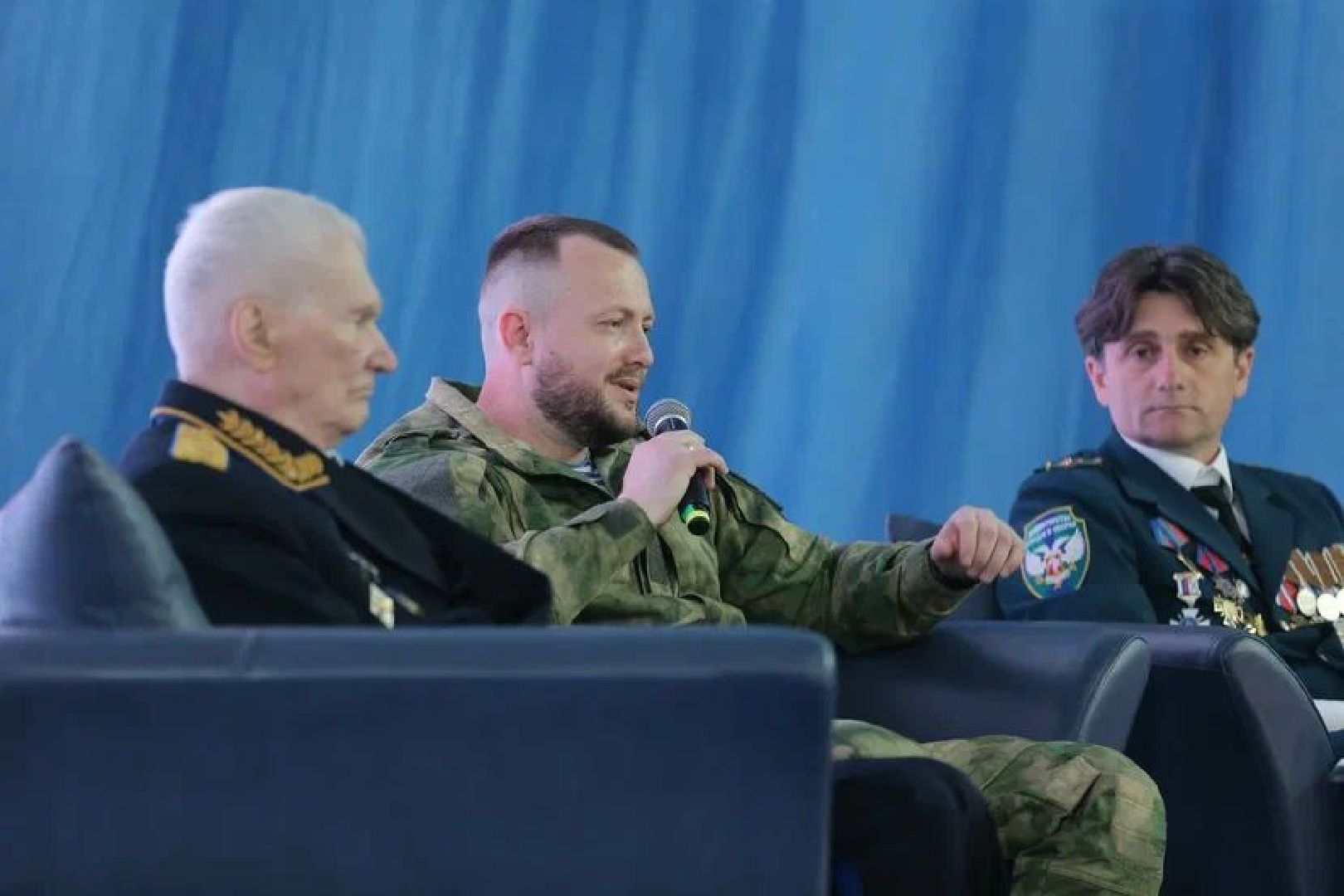 Чехов, урок мужества, спецоперация, артист, школьники