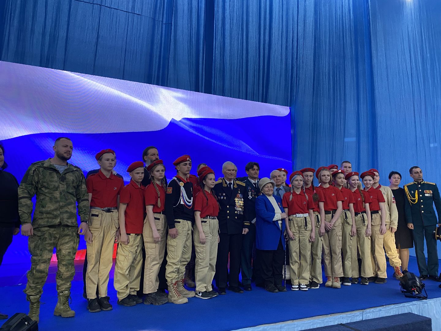 Чехов, урок мужества, спецоперация, артист, школьники