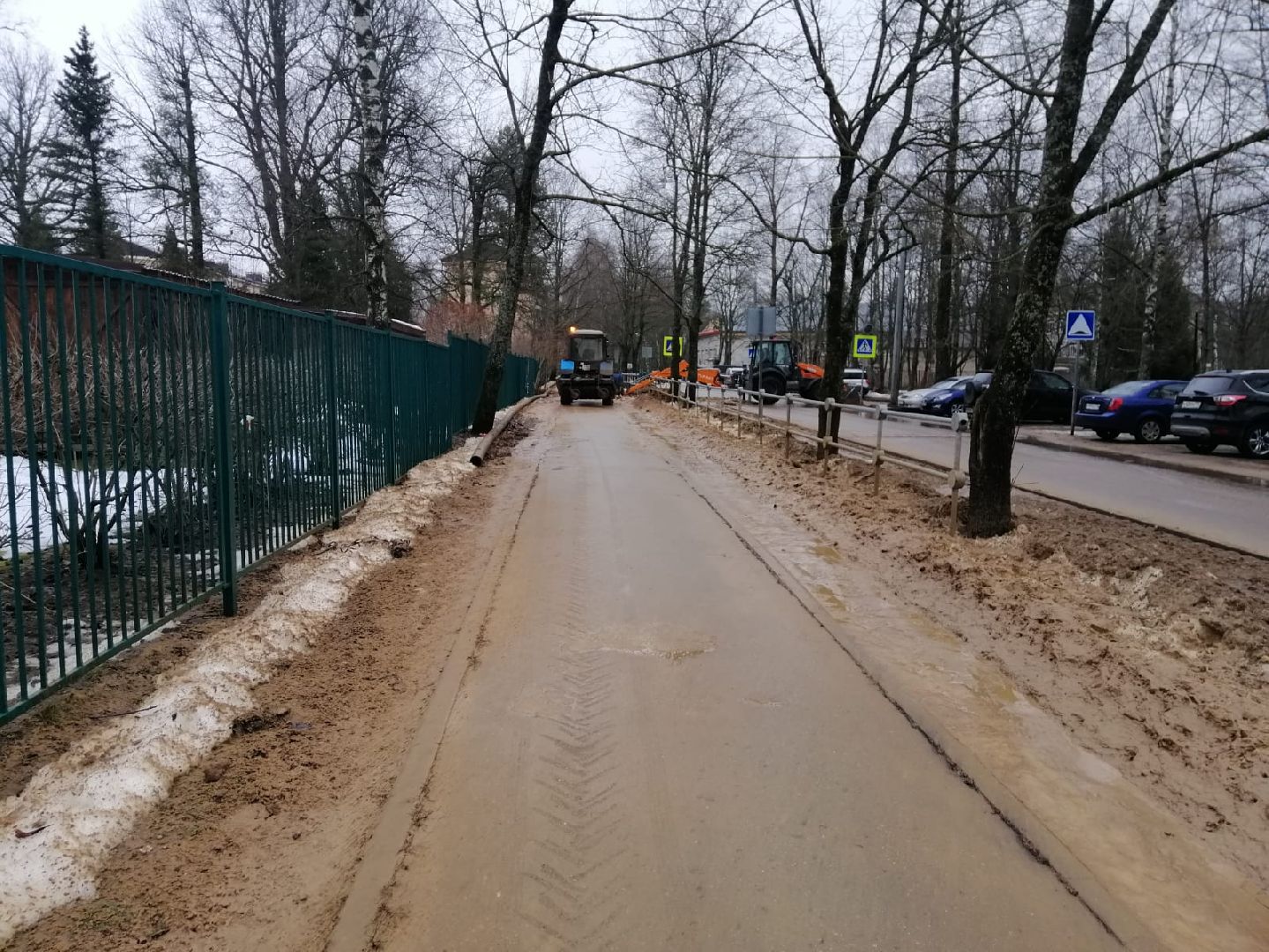 благоуйстройство, городской округ восход, уборка тротуара, пешеходная дорожка, вертикалки,