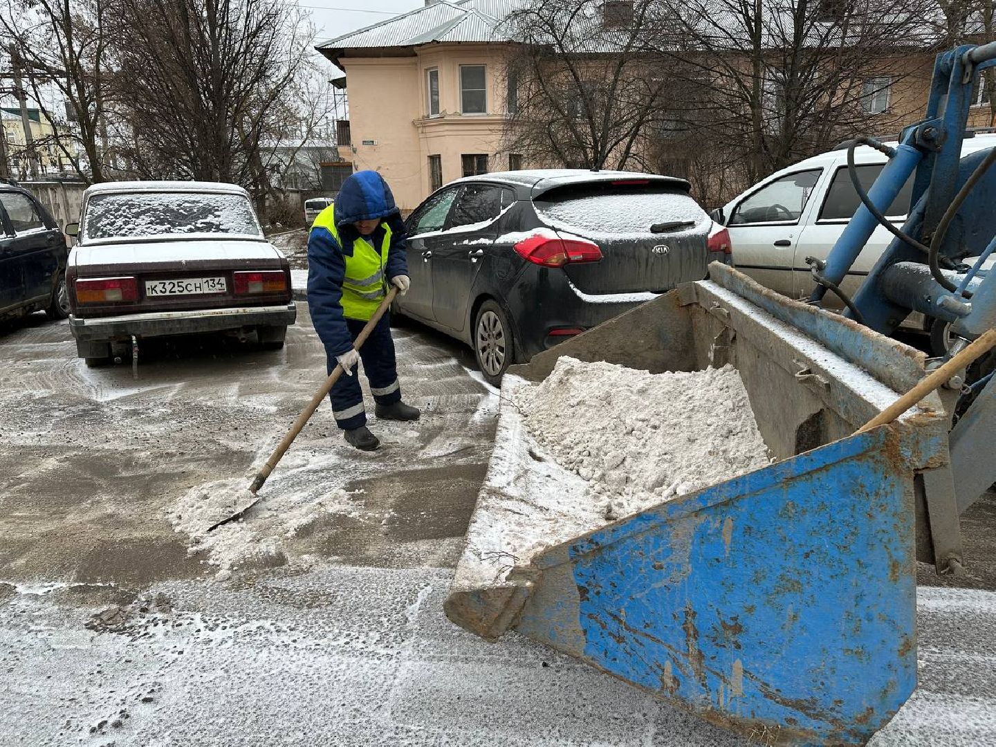 уборка снега, коммунальная служба, погода, домодедово,