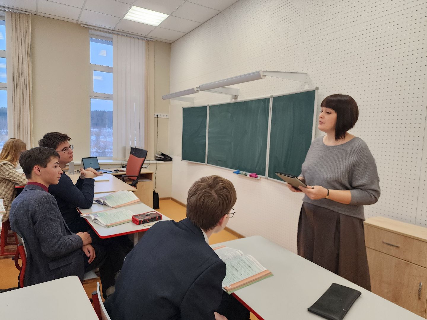 Истра, Школа, Учителя, вертикалки,