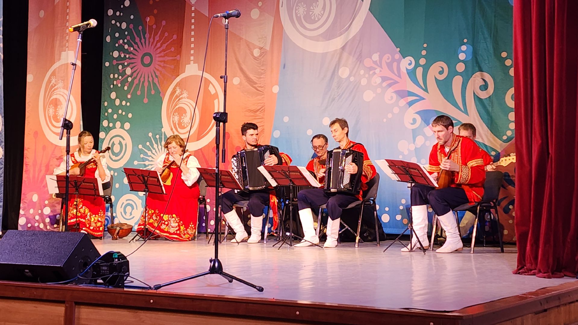 вертикалки, пушкино, концерт, русские народные песни, зима, народные инструменты, хор,