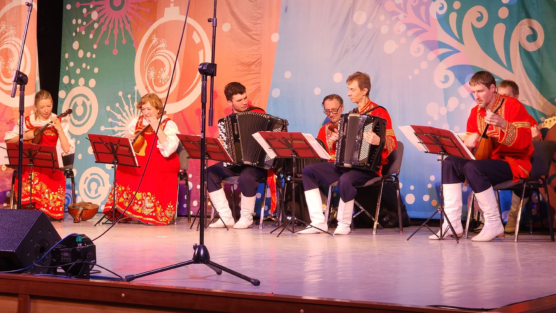 вертикалки, пушкино, концерт, русские народные песни, зима, народные инструменты, хор,