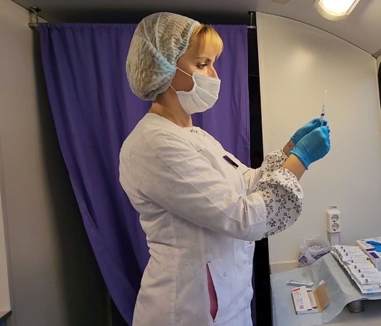 Чехов, поликлиника, улица Пионерская, улица Гагарина, амбулатории, вакцинация от гриппа, прививки от ковида, привиться от пневмонии, вертикалка