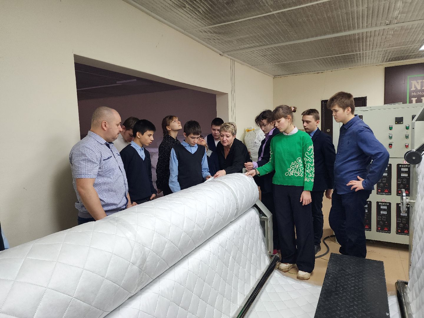 дети, экскурсия, производство матрасов, матрасы, овз, школа-интернат, шатура,
