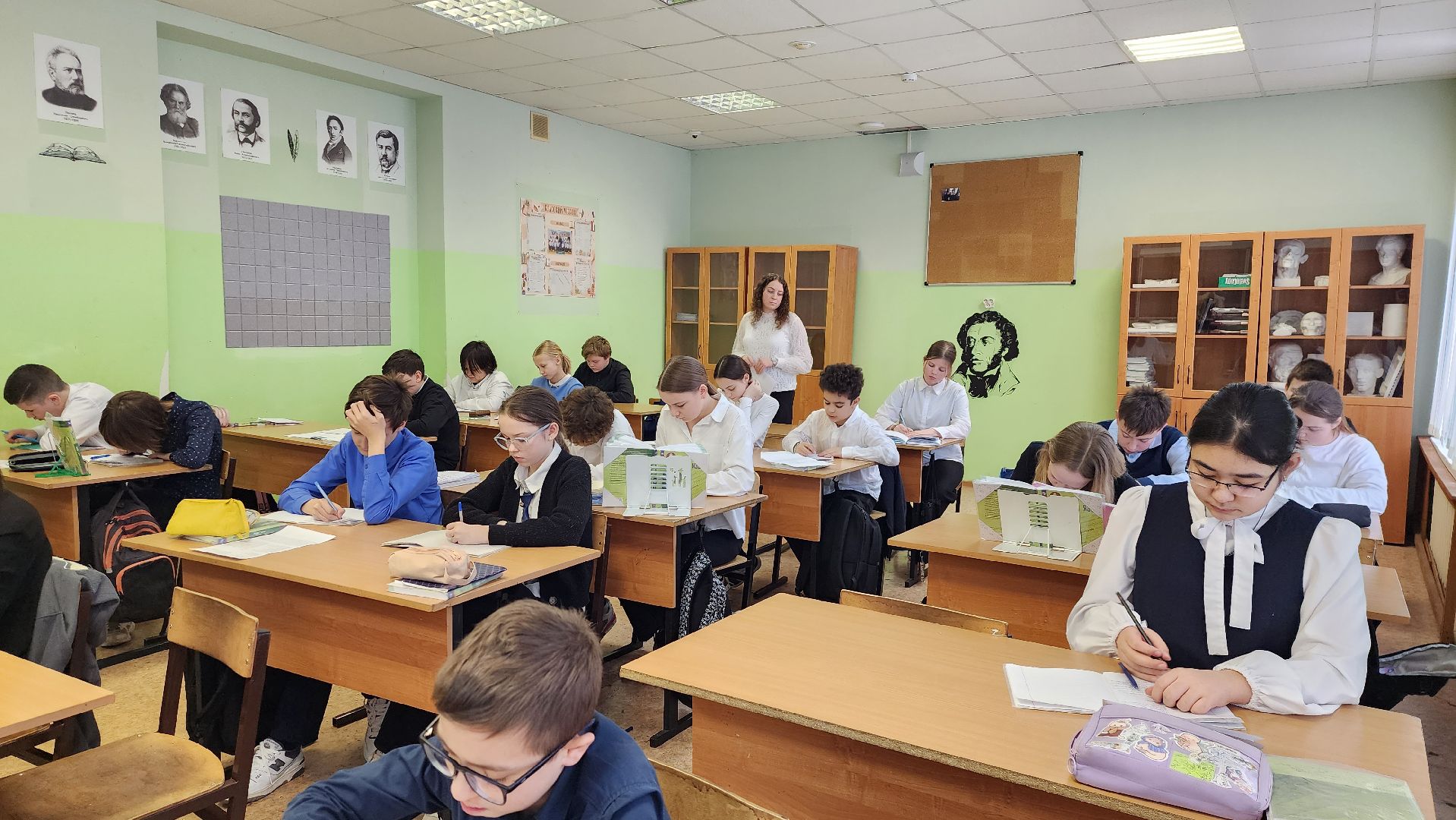 молодой учитель, школа, истра, образование,