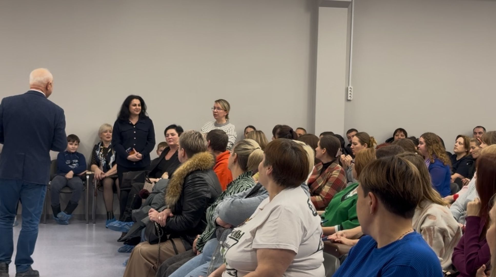 шаховская, выездная администиация, встреча с жителями,