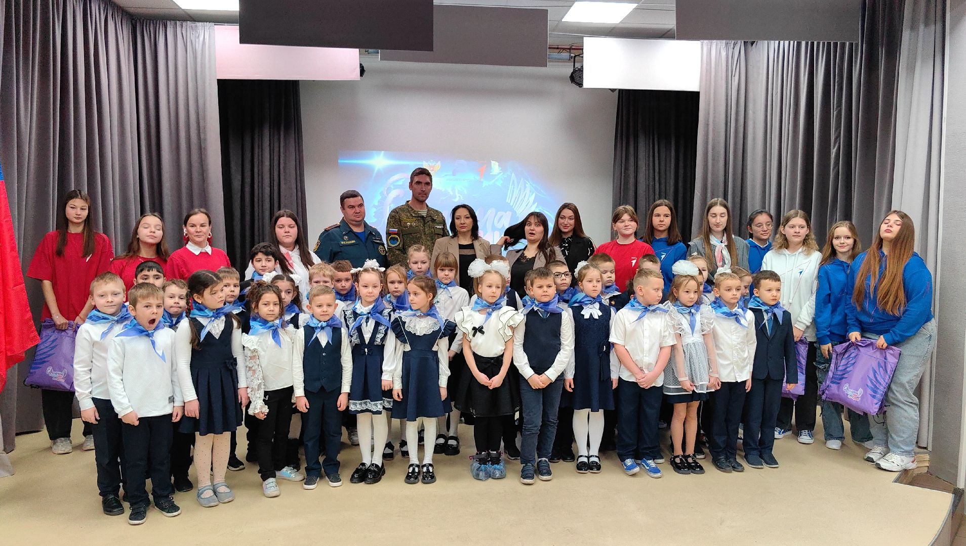 орлята россии, школьники, воспитание, галстук, центр,