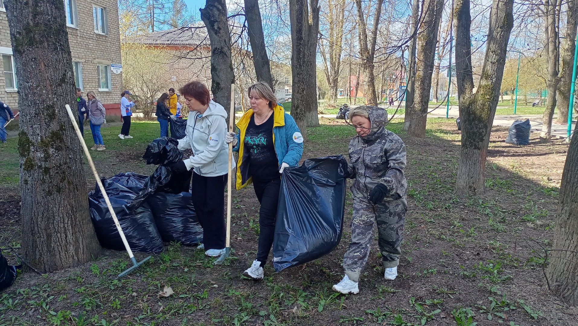 Рузский городской округ, благоустройство, сквер, парк, субботник, месячник благоустройства, уборка территорий