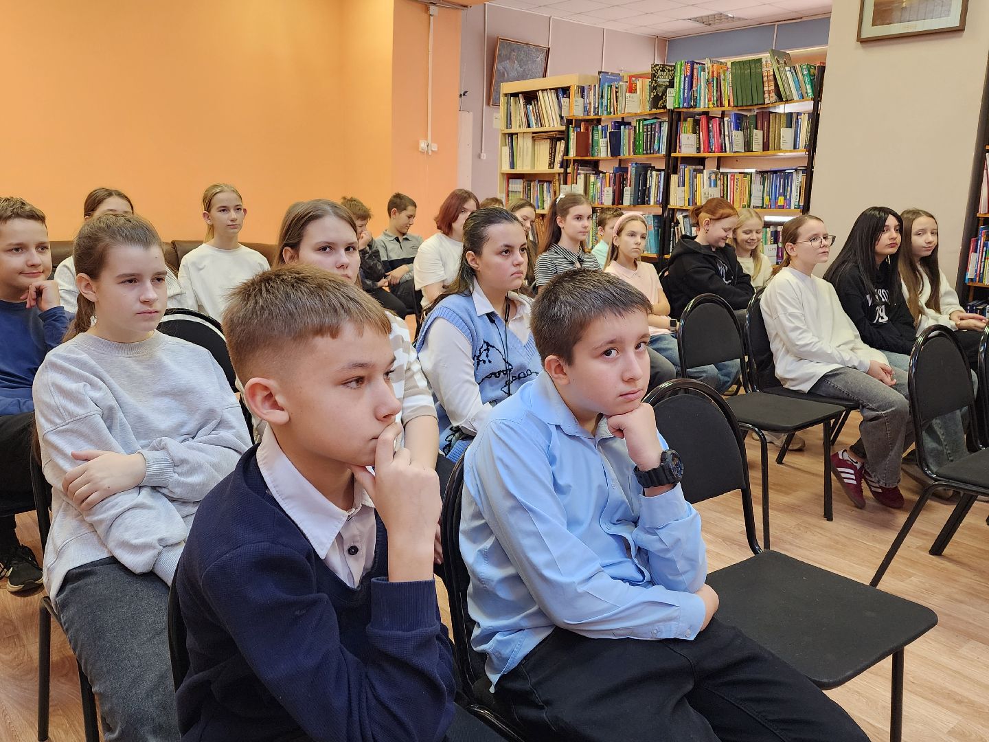 вертикалки, луховицы, библиотека,