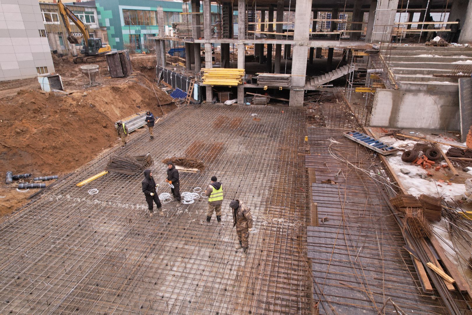 видео с коптера, королёв, школа,