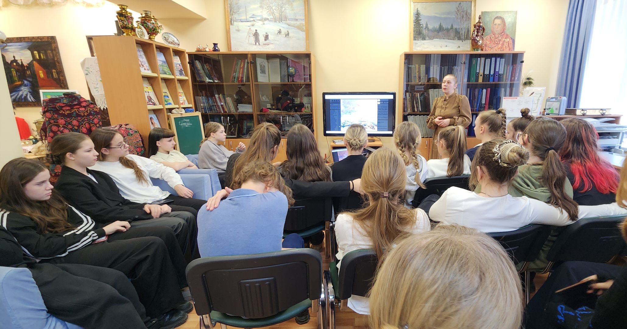 вертикалки, Живопись, образование, 80-я годовщина Победы,