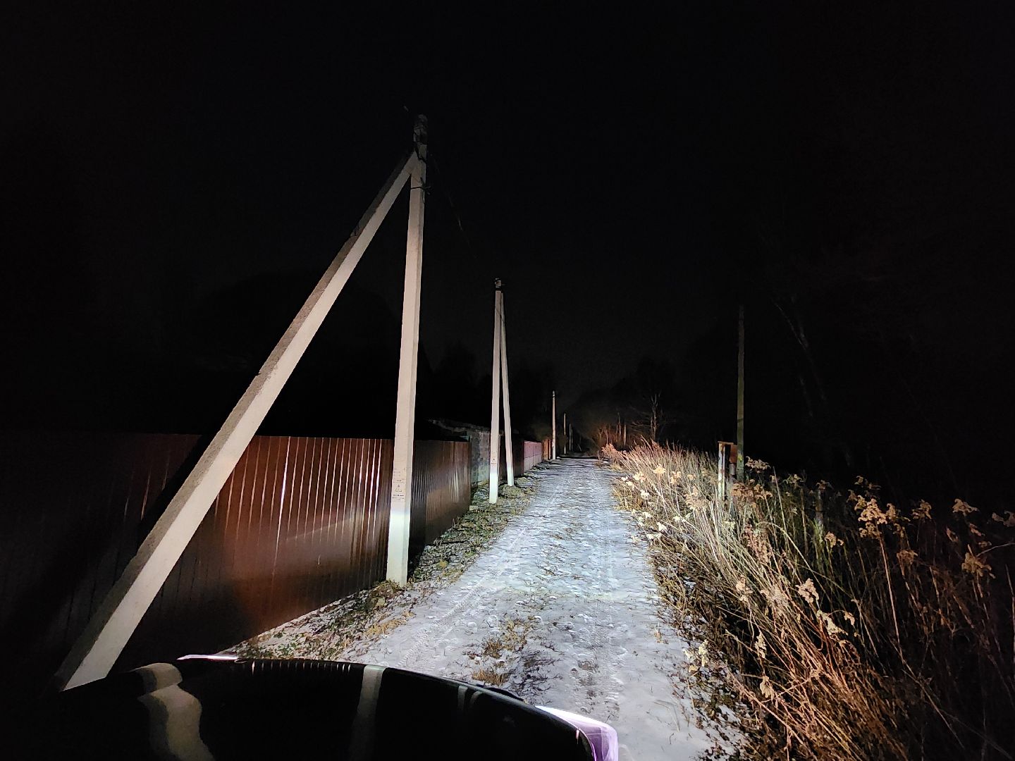 Чехов, выездная администрация, встречи с жителями, обращения граждан, деревня Дубинино, подъездная дорога, улицы Нижняя и Заречная, освещение, уличные фонари, благоустройство, содержание дорог,