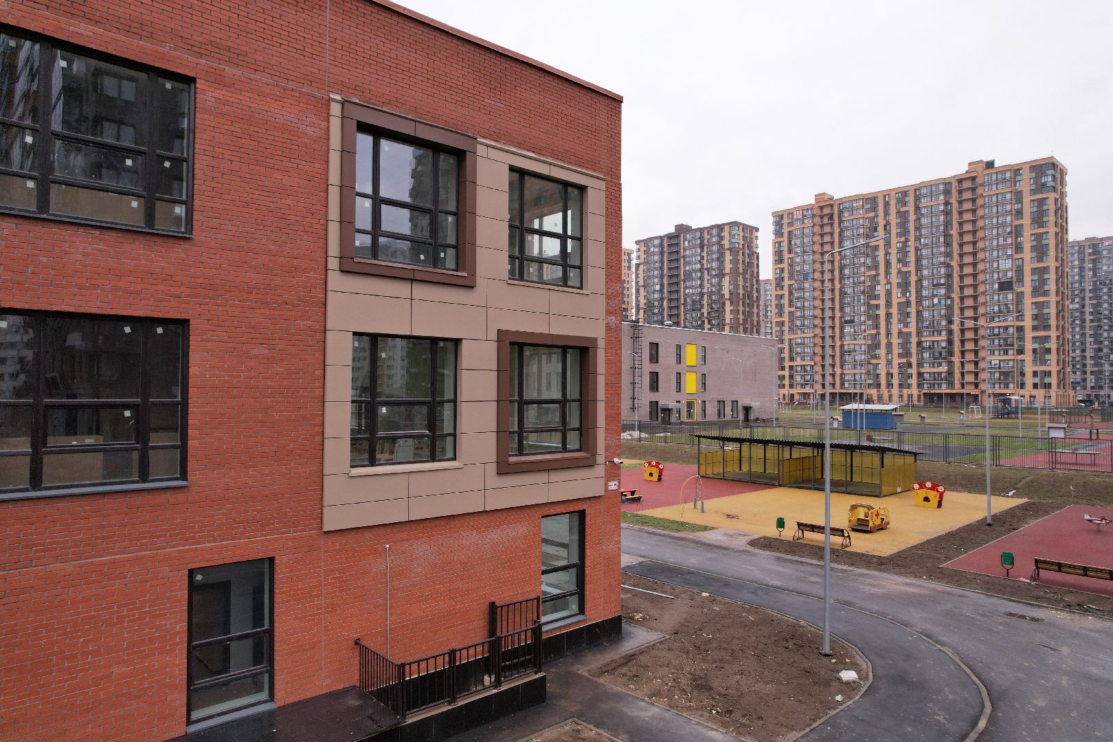 видео с коптера, балашиха, детский сад,