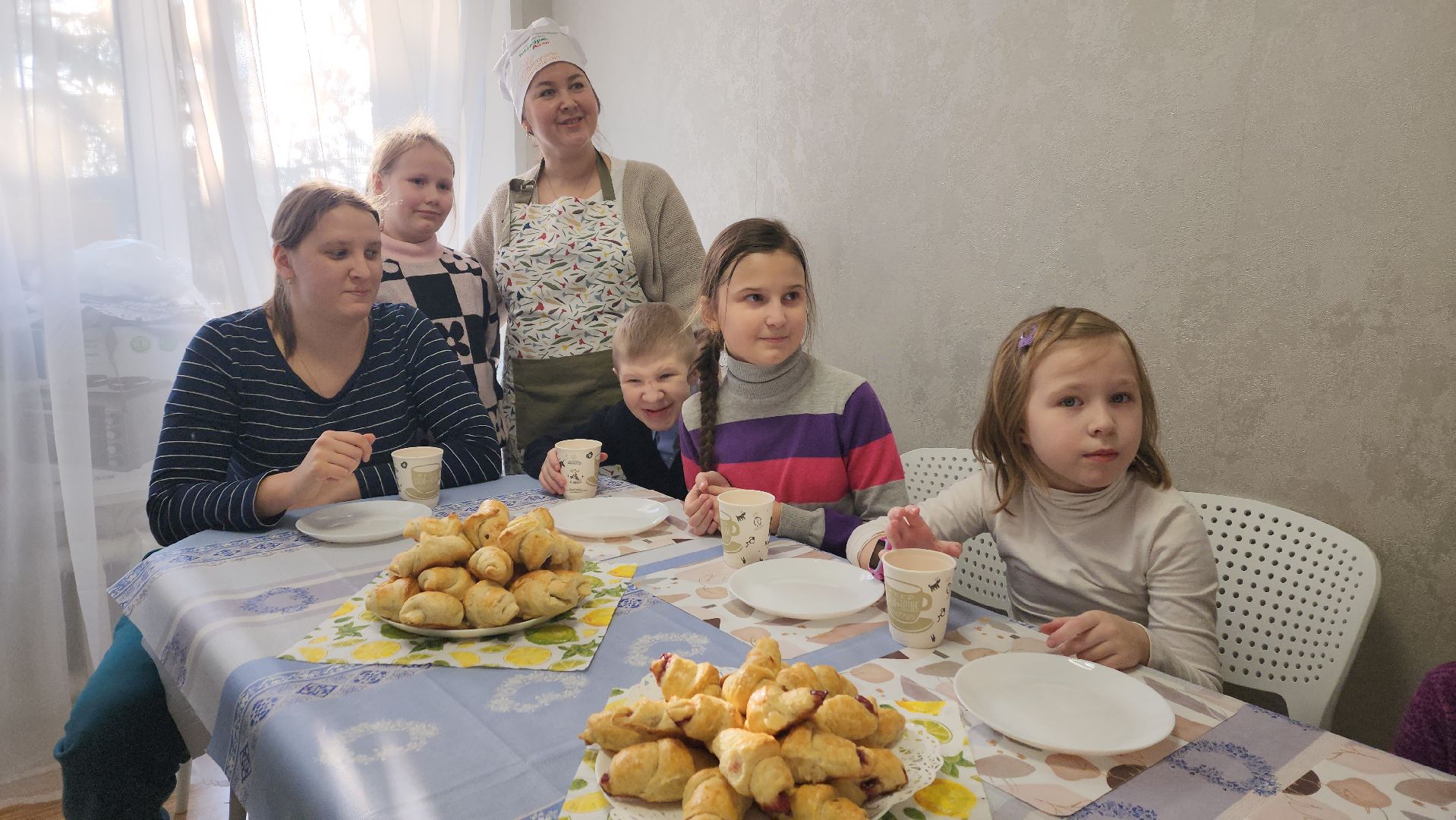 ивантеевка, пушкинский, центр социального обслуживания, дети, дети с овз, выпечка, кухня, мастер-класс для детей, инвалиды, вертикалки,