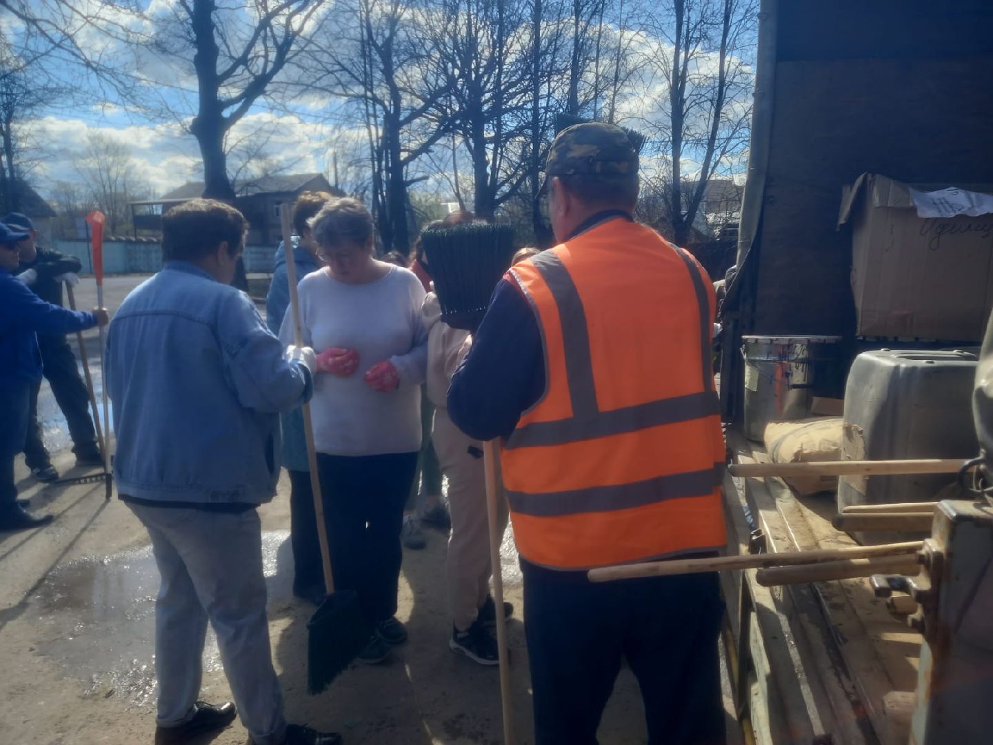 Рузский городской округ, благоустройство, сквер, парк, субботник, месячник благоустройства, уборка территорий