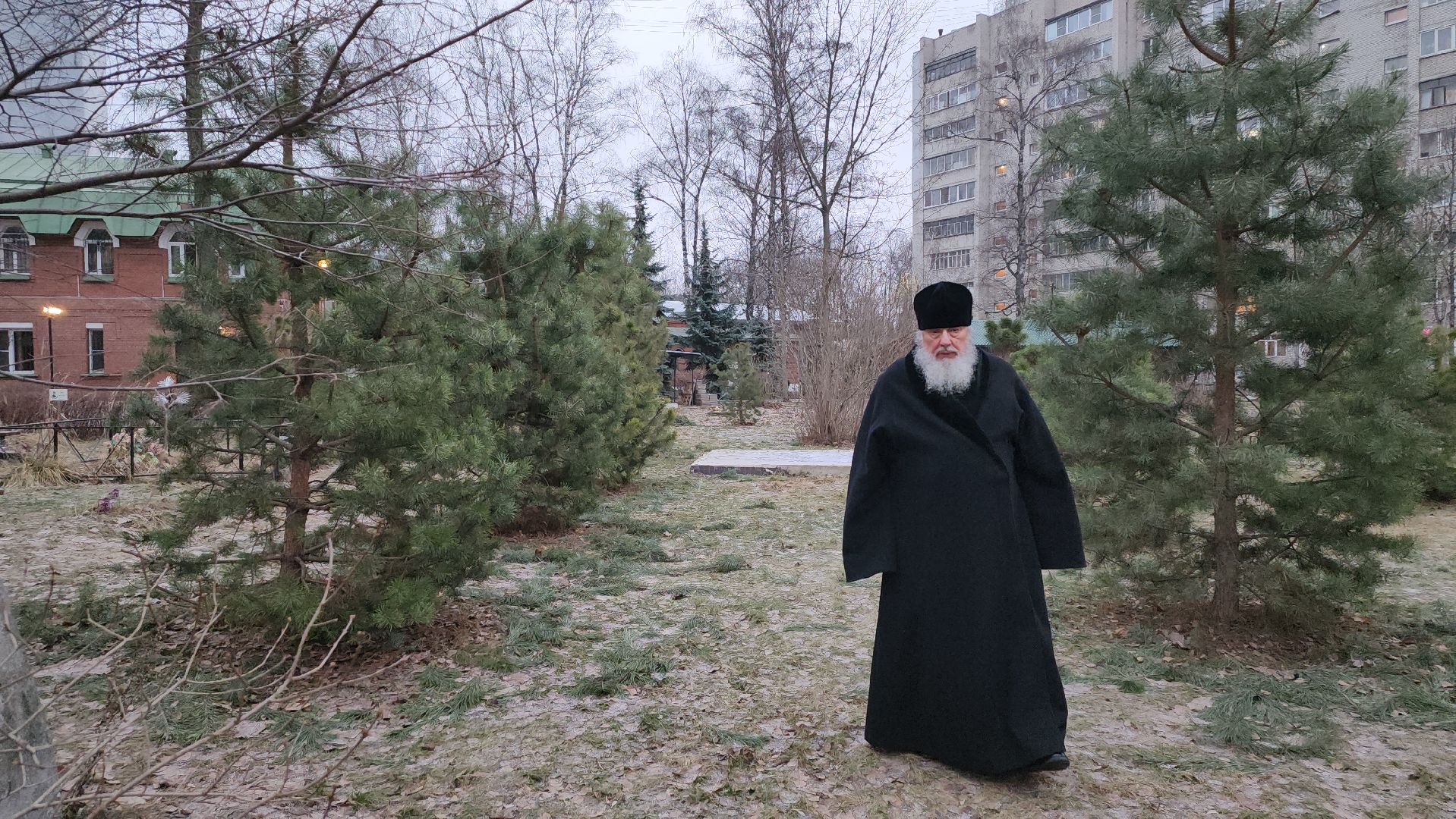 люберцы, поклонный крест, сво, вертикалки,