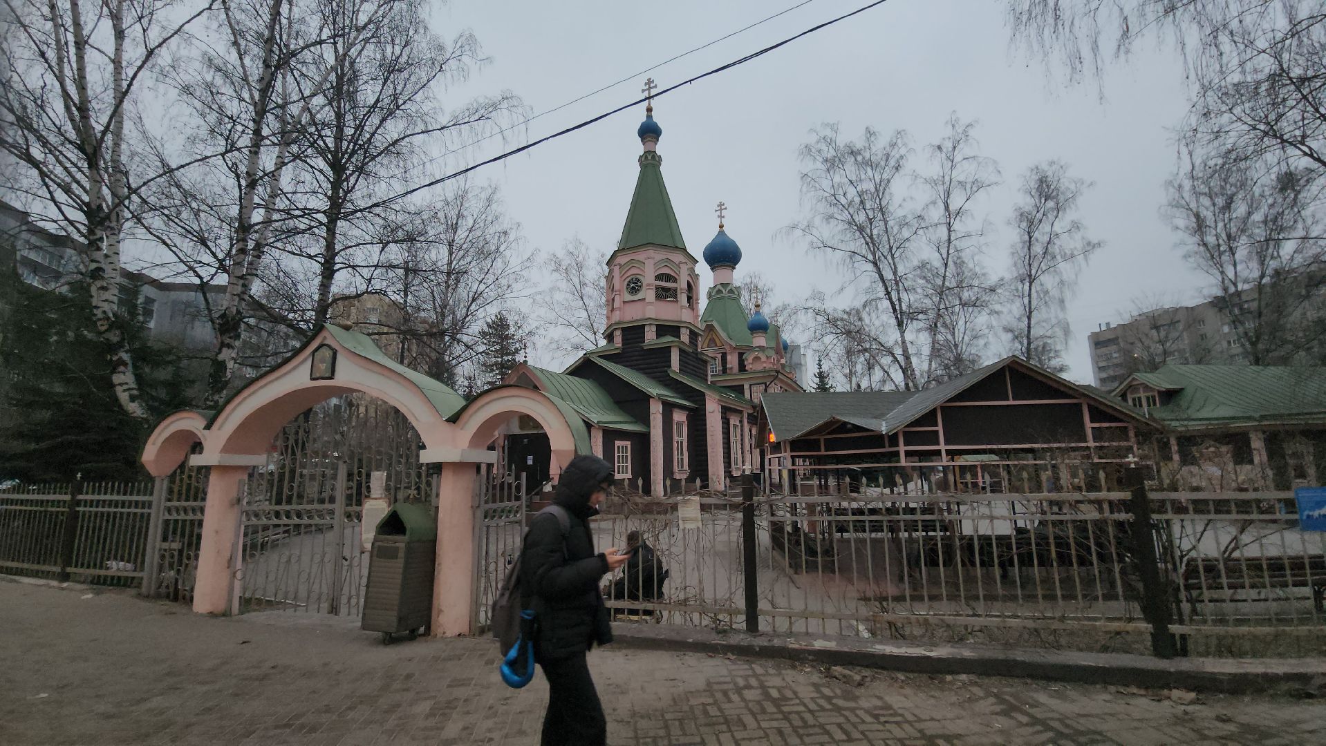 люберцы, поклонный крест, сво, вертикалки,