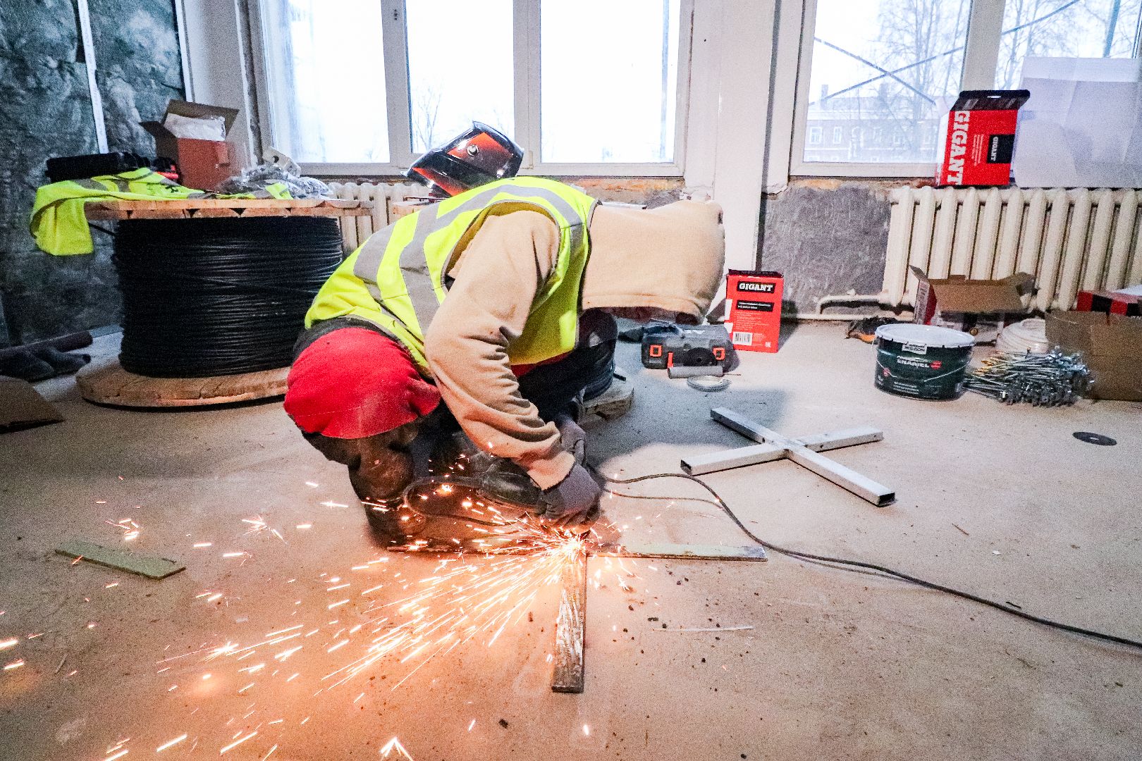 Клин, общество, строительство, стройка школы, вертикалки,