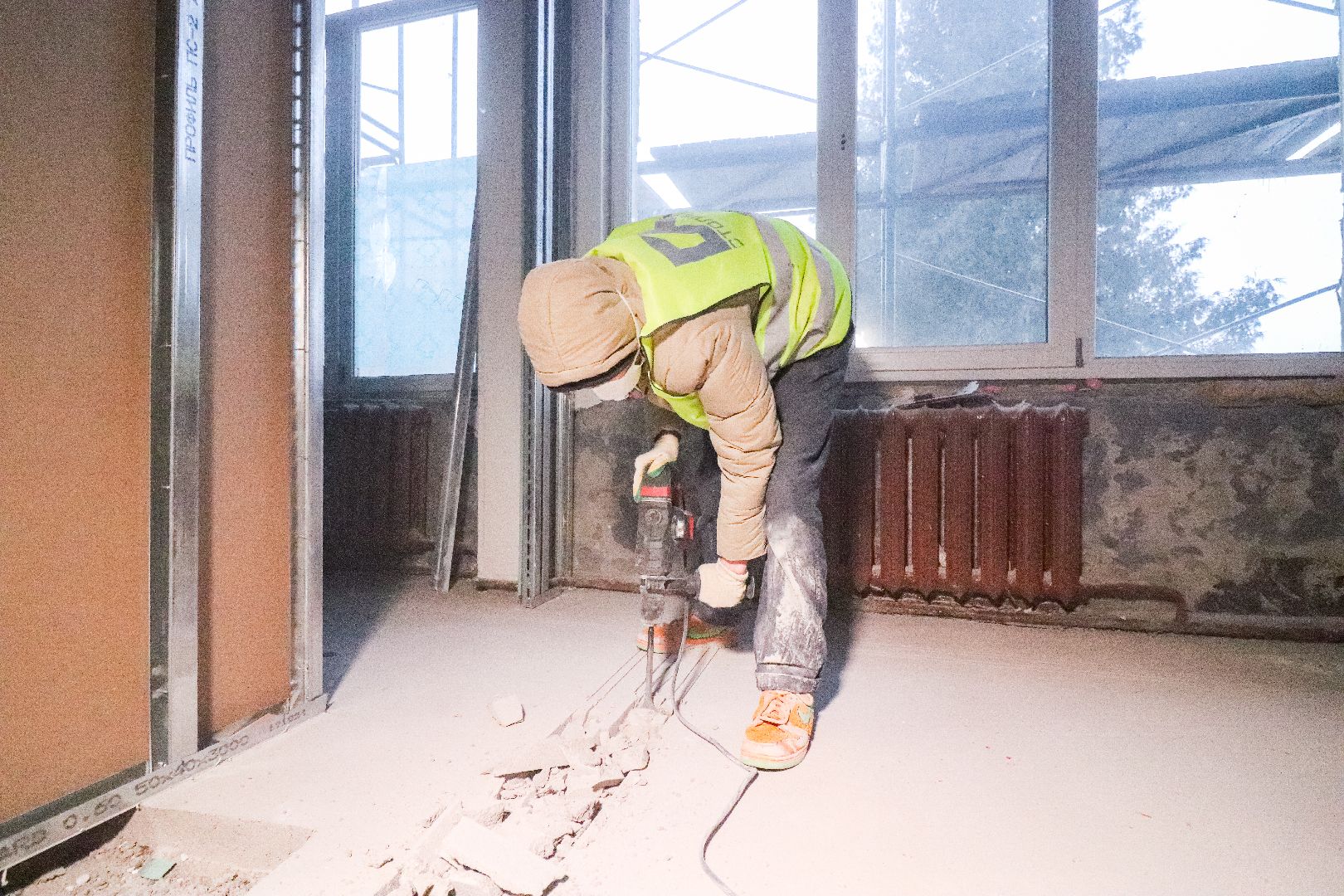 Клин, общество, строительство, стройка школы, вертикалки,