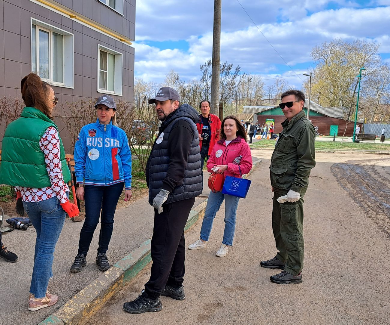 Рузский городской округ, благоустройство, сквер, парк, субботник, месячник благоустройства, уборка территорий