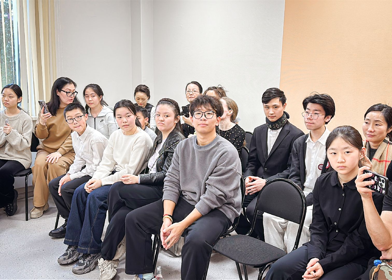 Клин, общество, культура, образование, Китай, музыканты, Подмосковье, вертикалки,