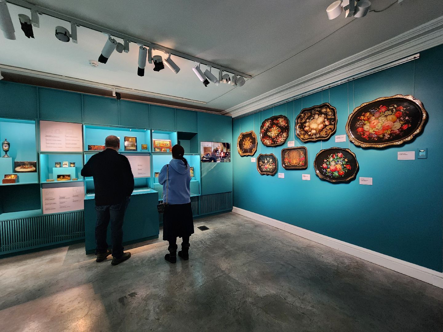 жостово, федоскино, вертикалка, искусство, выставка, традиция,