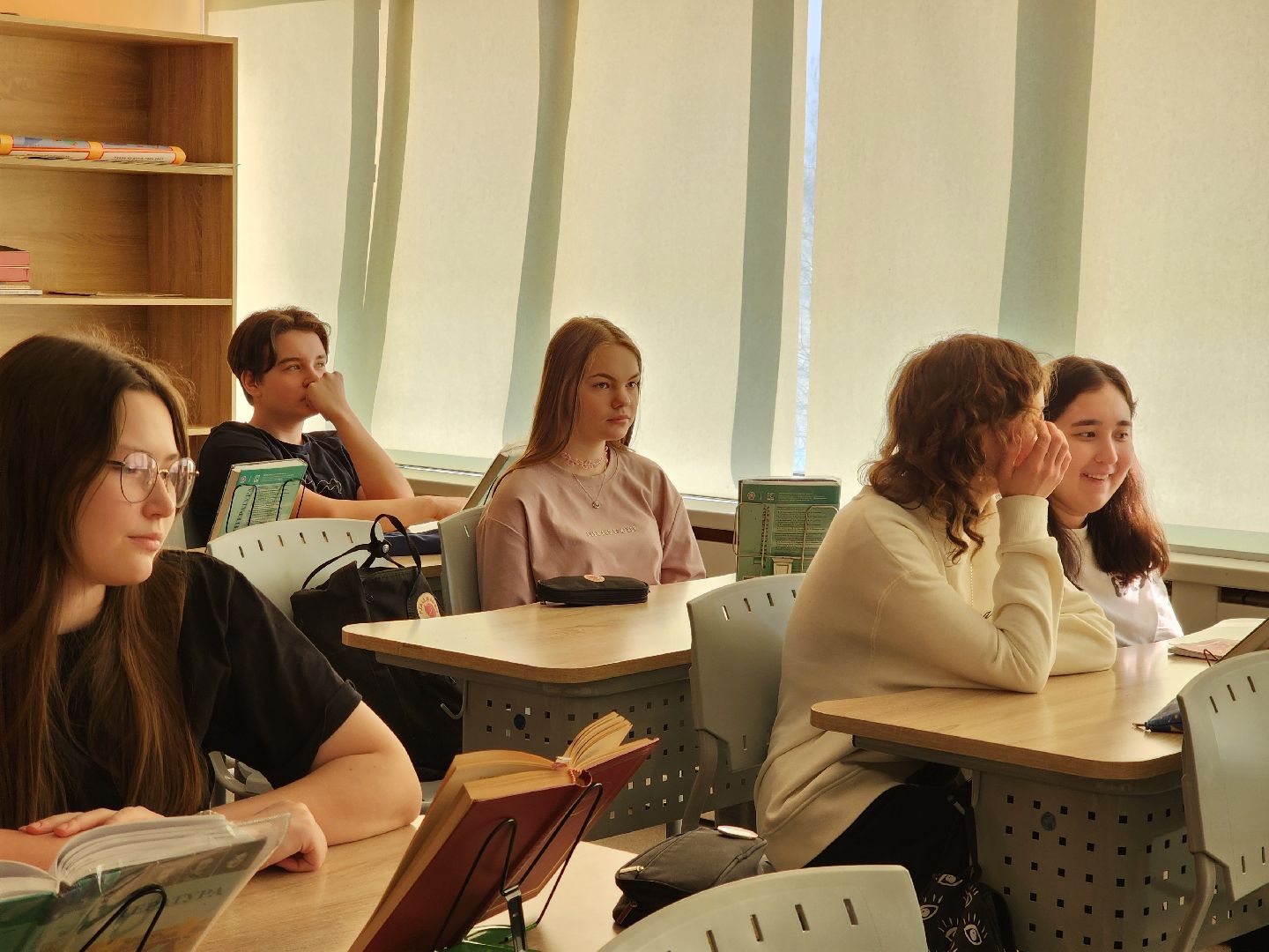 обухово, образование, школа, педагог, социальные выплаты,