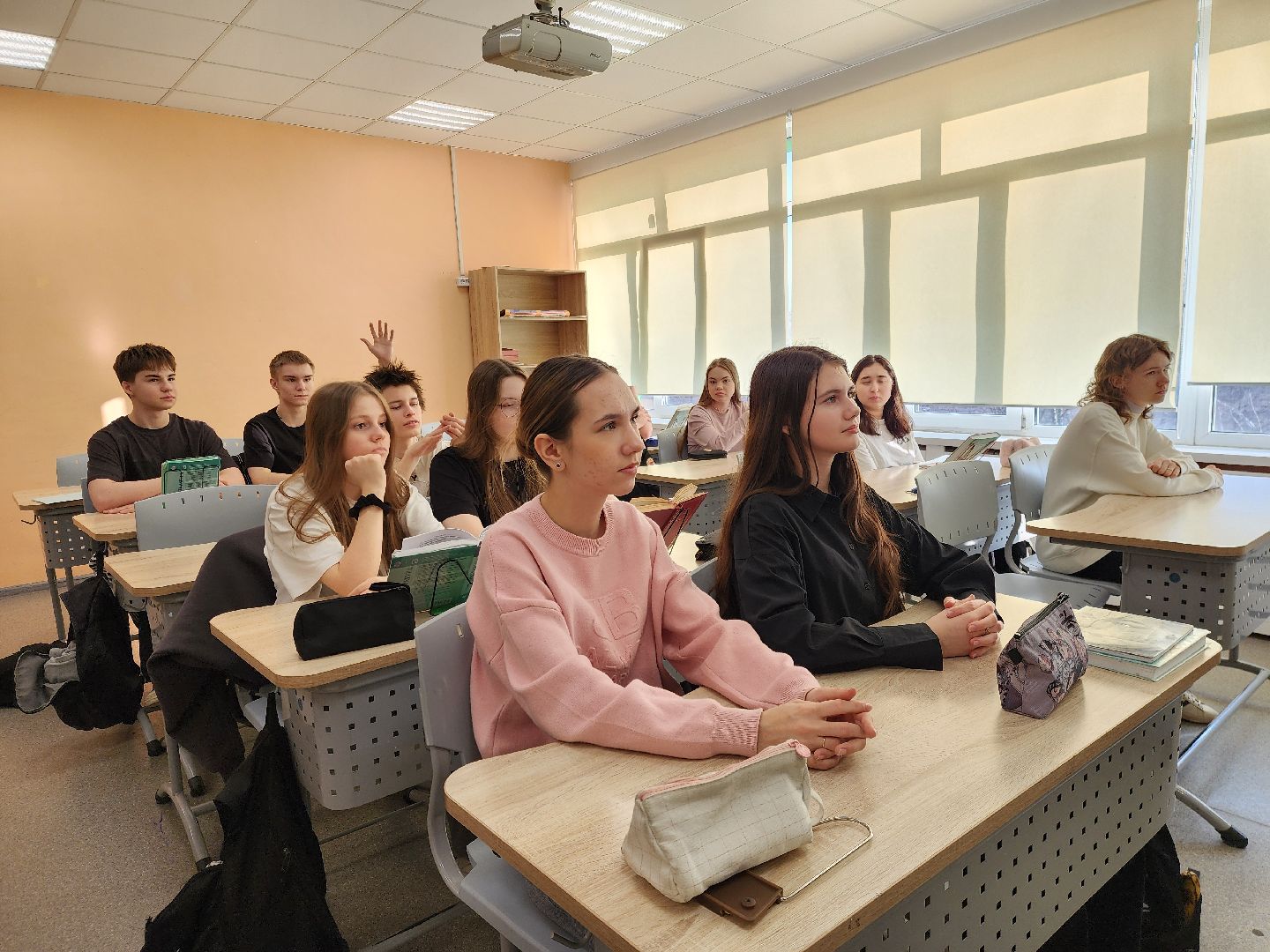 обухово, образование, школа, педагог, социальные выплаты,