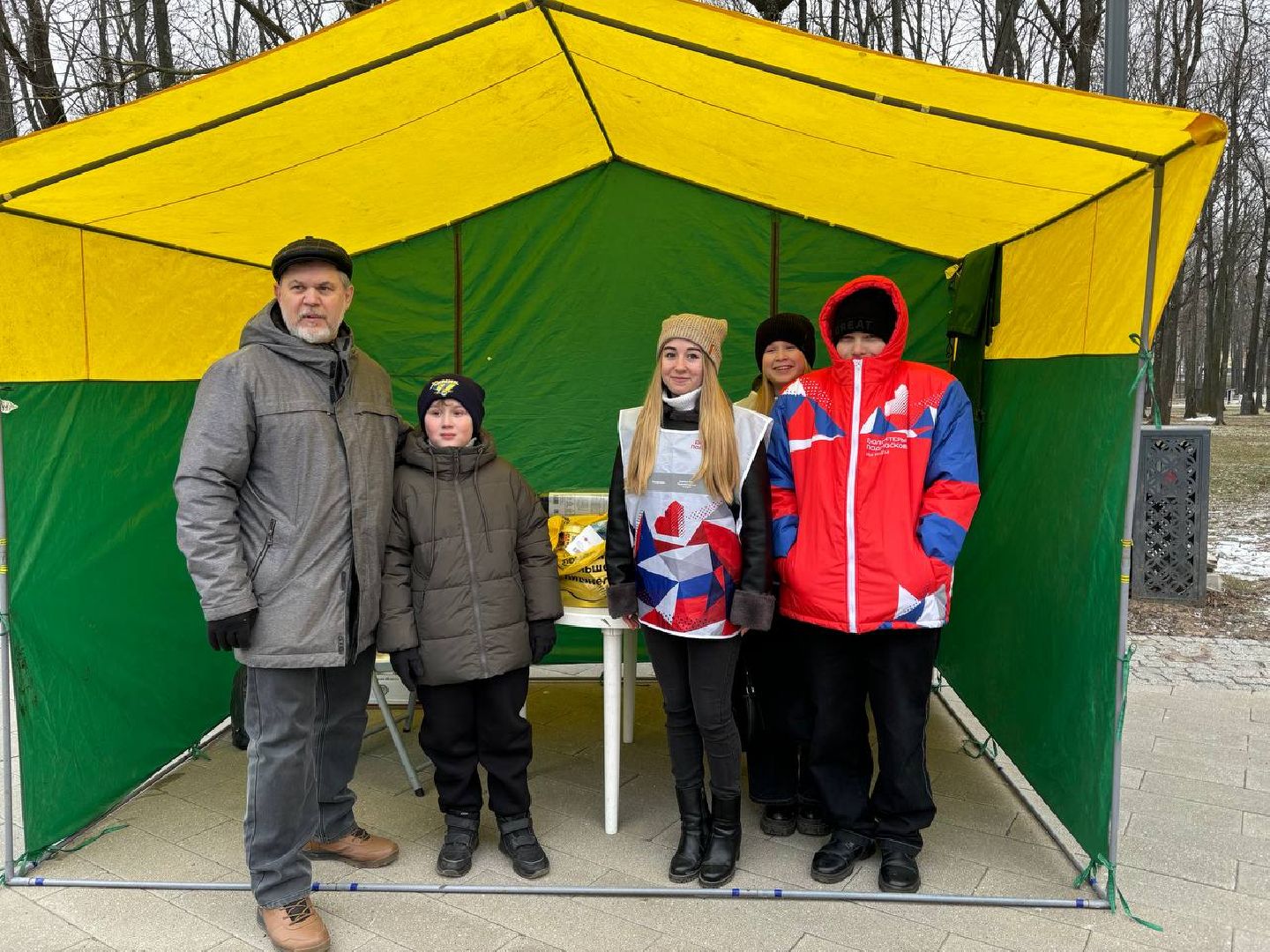 воскресенск, доброе дело нашим защитникам, волонтеры подмосковья, вертикалки,