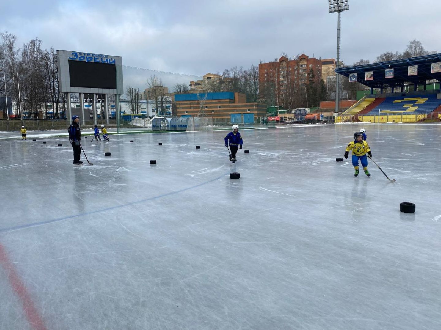 хоккейсмячом, горизонталки, зоркий,