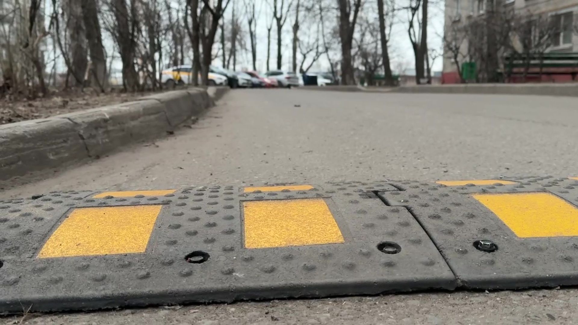 реутов, вертикалки, благоустройство, новый фонари, освещение, лежачий полицейский,